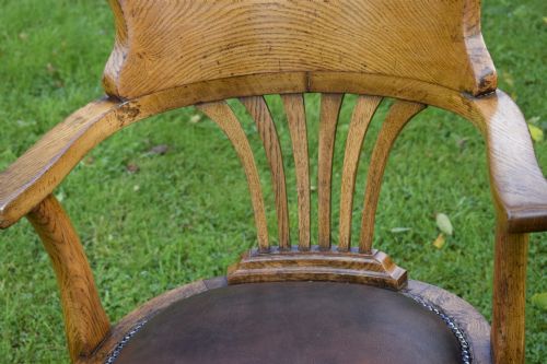 LATE VICTORIAN OAK DESK CHAIR OFFICE ARMCHAIR - ADDITIONAL PHOTO 16