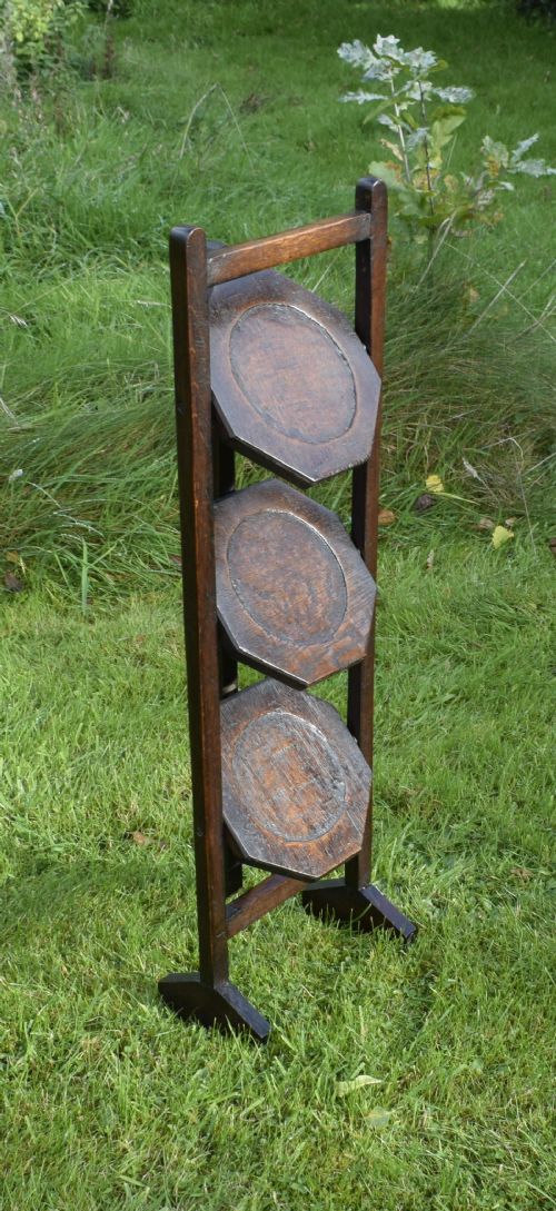 EARLY 20TH CENTURY FOLDING CAKE STAND - ADDITIONAL PHOTO 2