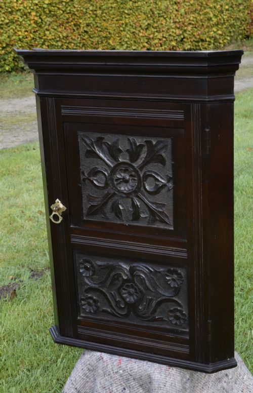 LATE VICTORIAN PINE CORNER CUPBOARD - ADDITIONAL PHOTO 11