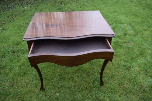 VICTORINA SERPENTINE CONSOLE TABLE - ADDITIONAL PHOTO 21