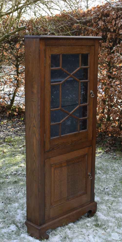 EARLY 20TH CENTURY OAK CORNER CUPBOARD - ADDITIONAL PHOTO 8