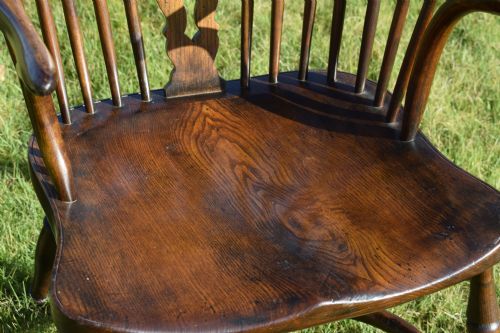 ANTIQUE WINDSOR ARM CHAIR - ADDITIONAL PHOTO 6