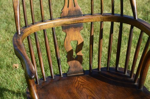 ANTIQUE WINDSOR ARM CHAIR - ADDITIONAL PHOTO 7