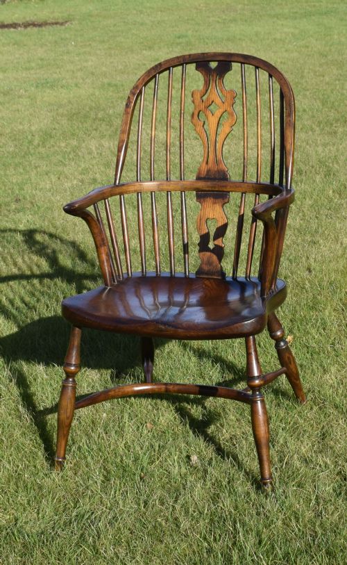 ANTIQUE WINDSOR ARM CHAIR - ADDITIONAL PHOTO 10