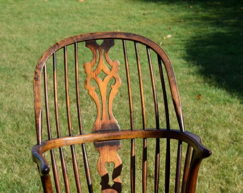 ANTIQUE WINDSOR ARM CHAIR - ADDITIONAL PHOTO 12