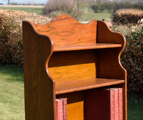 EARLY 20TH CENTURY OAK BOOKCASE - ADDITIONAL PHOTO 2