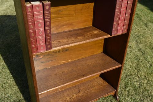 EARLY 20TH CENTURY OAK BOOKCASE - ADDITIONAL PHOTO 16