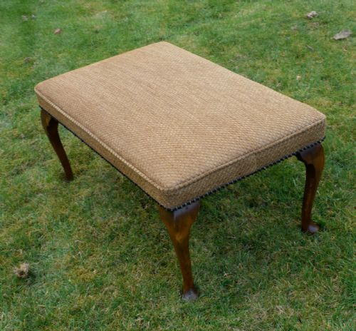 EARLY 20TH CENTURY UPHOLSTERED CENTER STOOL - ADDITIONAL PHOTO 5