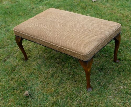 EARLY 20TH CENTURY UPHOLSTERED CENTER STOOL - ADDITIONAL PHOTO 13