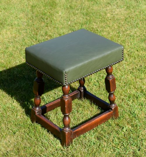 19TH CENTURY OAK JOINT STOOL - ADDITIONAL PHOTO 4