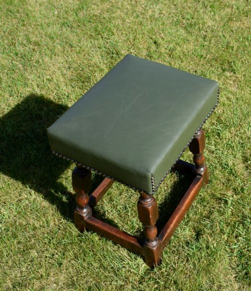 19TH CENTURY OAK JOINT STOOL - ADDITIONAL PHOTO 5