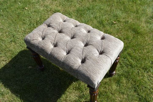VICTORIAN BUTTONED UPHOLSTERED STOOL - ADDITIONAL PHOTO 10