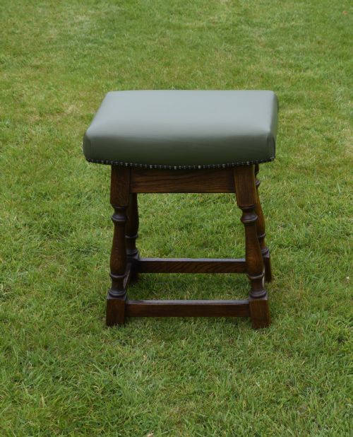 EARLY 20TH CENTURY OAK JOINT STOOL - ADDITIONAL PHOTO 1