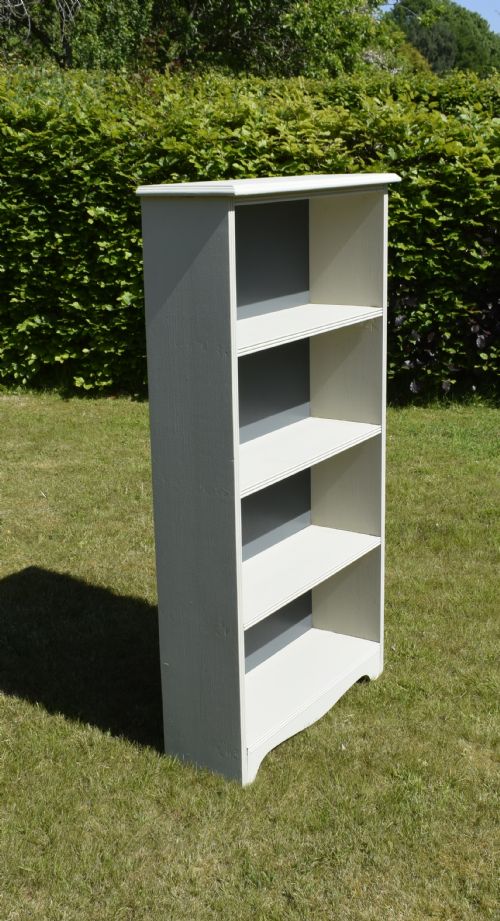 EARLY 20TH CENTURY OPEN BOOKCASE - ADDITIONAL PHOTO 4