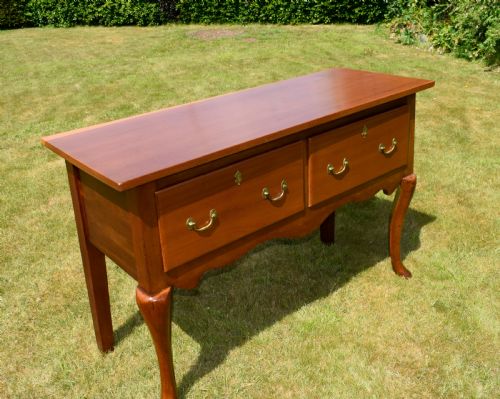 MAHOGANY DRESSER BASE - ADDITIONAL PHOTO 13