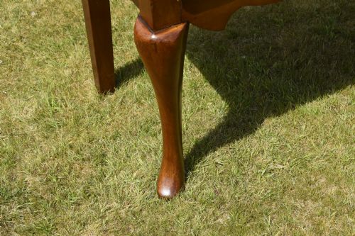 MAHOGANY DRESSER BASE - ADDITIONAL PHOTO 17