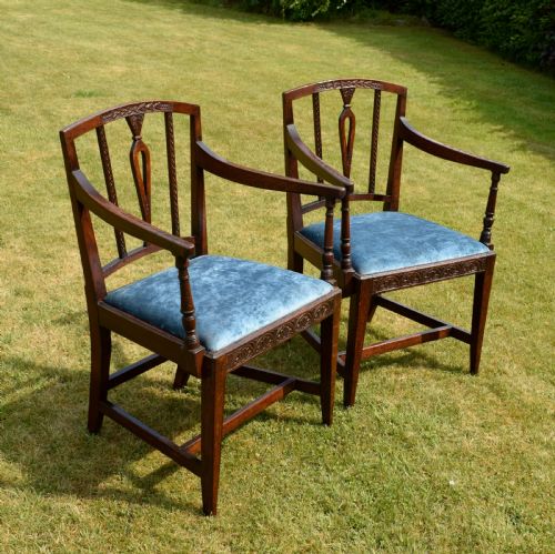 PAIR OF GEORGIAN OAK ARMCHAIRS - ADDITIONAL PHOTO 1