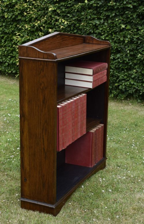 EARLY 20TH CENTURY OAK BOOKCASE - ADDITIONAL PHOTO 6