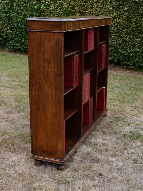 EARLY 20TH CENTURY OAK BOOKCASE - ADDITIONAL PHOTO 10
