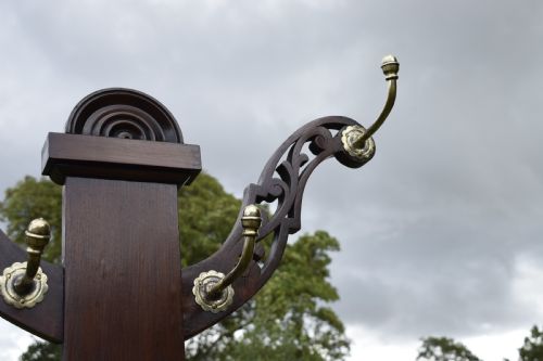 VICTORIAN WALNUT HALL STAND - ADDITIONAL PHOTO 7