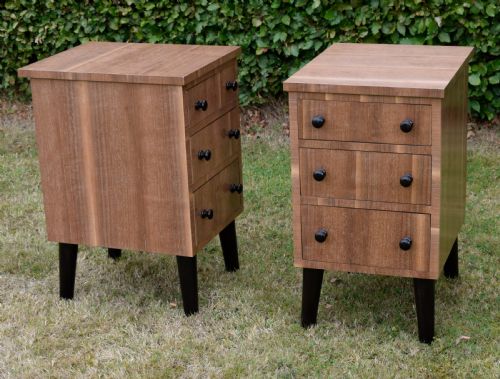 PAIR OF ART DECO WALNUT CHESTS BEDSIDE'S - ADDITIONAL PHOTO 14