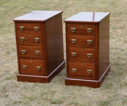PAIR OF VICTORIAN BEDSIDE CHESTS - ADDITIONAL PHOTO 4