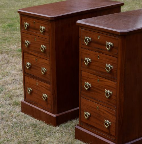PAIR OF VICTORIAN BEDSIDE CHESTS - ADDITIONAL PHOTO 9