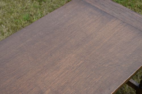 EARLY 20TH CENTURY OAK COFFEE TABLE - ADDITIONAL PHOTO 4