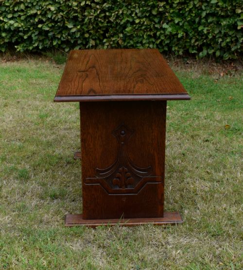 EARLY 20TH CENTURY OAK COFFEE TABLE - ADDITIONAL PHOTO 4