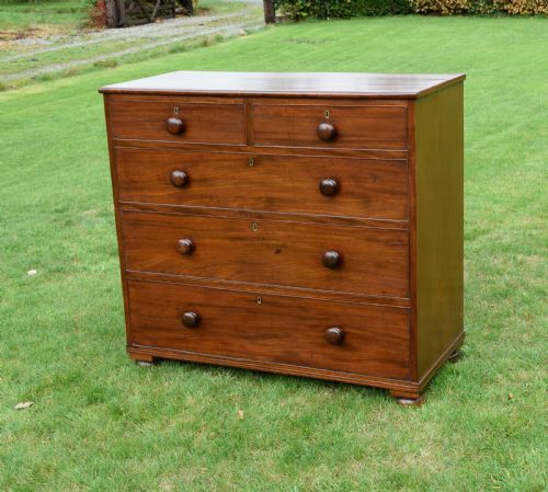VICTORIAN MAHOGANY CHEST OF DRAWERS - ADDITIONAL PHOTO 1