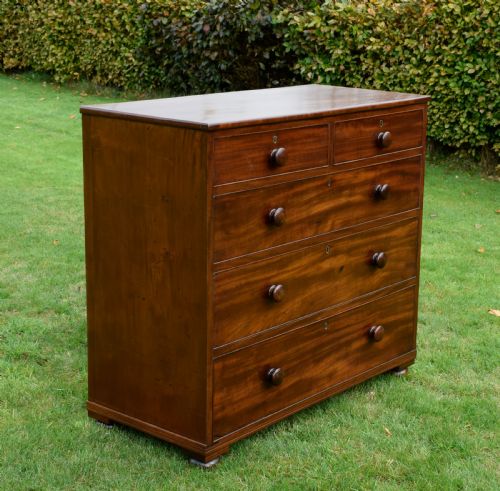 VICTORIAN MAHOGANY CHEST OF DRAWERS - ADDITIONAL PHOTO 5