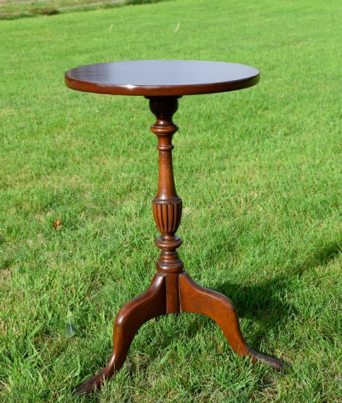 EARLY 20TH CENTURY MAHOGANY WINE TABLE - ADDITIONAL PHOTO 6