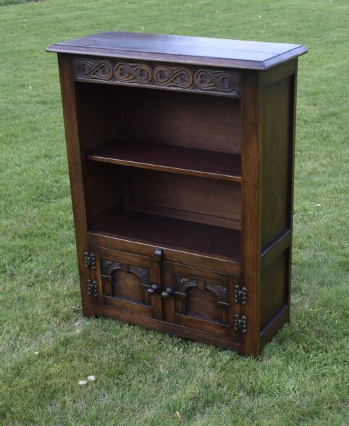 EARLY 20TH CENTURY OAK JACOBEAN BOOKCASE - ADDITIONAL PHOTO 4