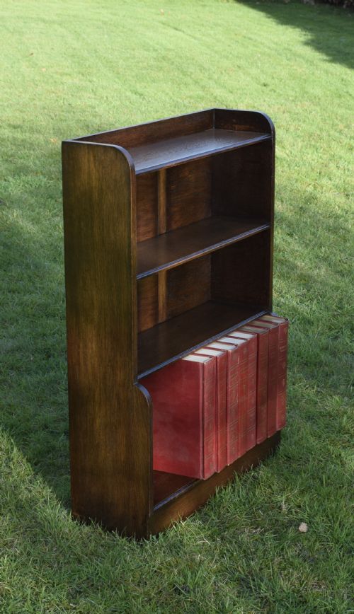 EARLY 20TH CENTURY OAK BOOKCASE - ADDITIONAL PHOTO 3
