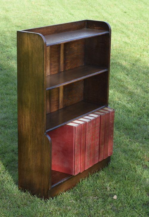 EARLY 20TH CENTURY OAK BOOKCASE - ADDITIONAL PHOTO 4