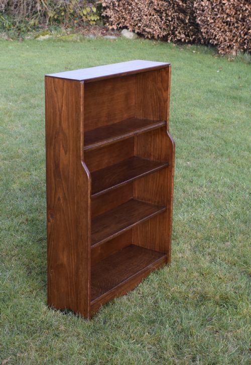EARLY 20TH CENTURY OAK BOOKCASE - ADDITIONAL PHOTO 1