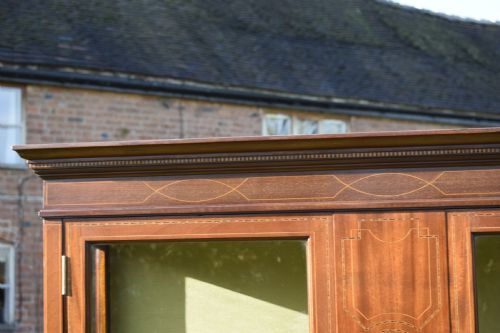 EARLY 20TH CENTURY ART NOUVEAU DISPLAY CABINET - ADDITIONAL PHOTO 9