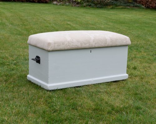 VICTORIAN PINE BOX - ADDITIONAL PHOTO 2