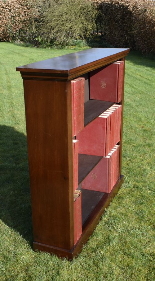VICTORIAN MAHOGANY BOOKCASE - ADDITIONAL PHOTO 12