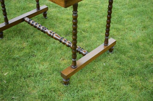 VICTORIAN MAHOGANY WRITING TABLE - ADDITIONAL PHOTO 9
