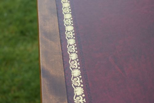 VICTORIAN MAHOGANY WRITING TABLE - ADDITIONAL PHOTO 13