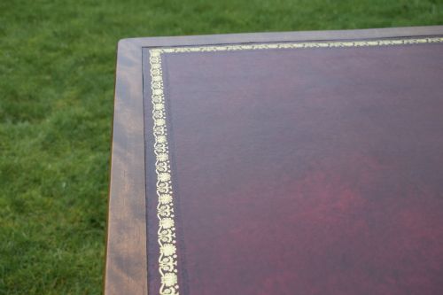 VICTORIAN MAHOGANY WRITING TABLE - ADDITIONAL PHOTO 14
