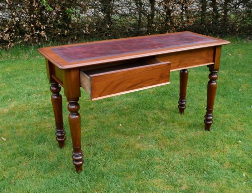 VICTORIAN MAHOGANY DESKWRITING TABLE - ADDITIONAL PHOTO 5