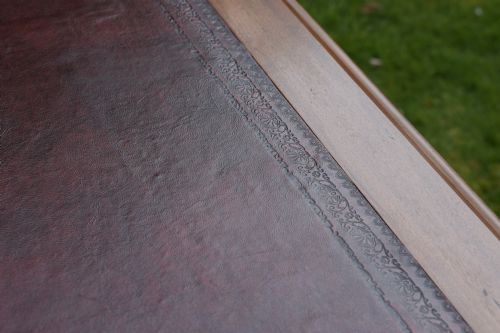 VICTORIAN MAHOGANY DESKWRITING TABLE - ADDITIONAL PHOTO 16