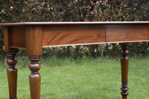 VICTORIAN MAHOGANY DESKWRITING TABLE - ADDITIONAL PHOTO 18