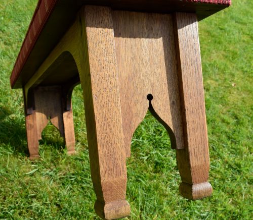 OAK GOTHIC WINDOW SEAT - ADDITIONAL PHOTO 11