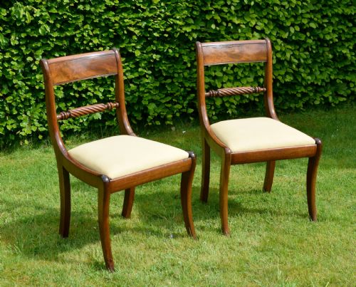 PAIR OF REGENCY MAHOGANY SIDE CHAIRS