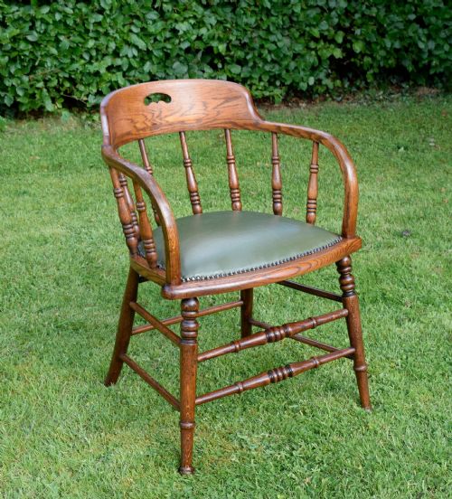 EARLY 20TH CENTURY OAK DESK CHAIR - ADDITIONAL PHOTO 2
