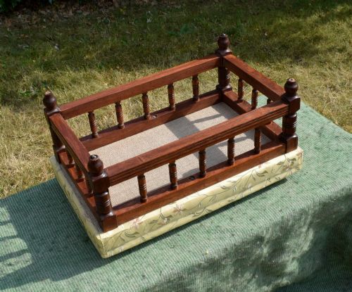 EARLY 20TH CENTURY MAHOGANY FOOTSTOOL - ADDITIONAL PHOTO 5
