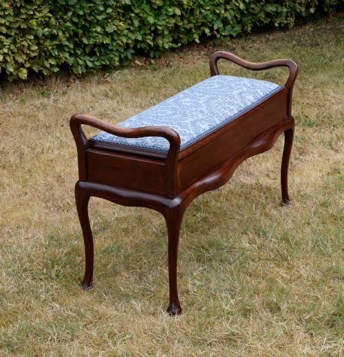 Duet Piano Stool Mahogany